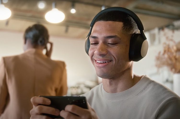 sony-teases-xperia-1-vii-walkman